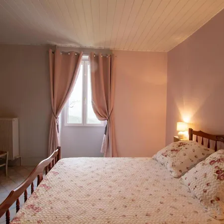 Дом отдыха Rural Avec Spa, Animaux Acceptes Et Parking - Fr-1-616-246